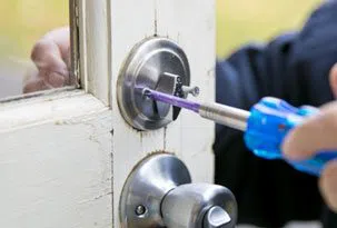 DC Locksmith Service Washington, DC 202-753-3643 - 14a-Change-Locks